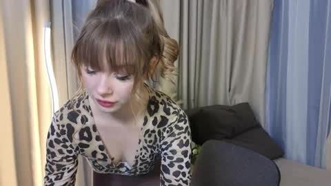 Kate online show from 05-13-26, 01:47