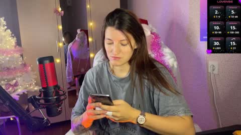  naked in pvt show 100 tk online show from 12-26-24, 06:43
