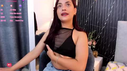 Keyla online show from 10-14-25, 07:36