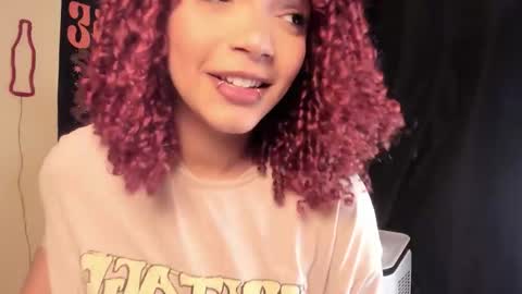 Katrina Ricci online show from 12-14-25, 01:05