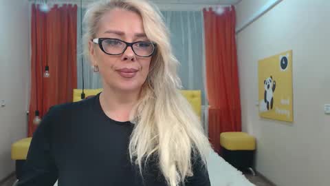 Snapshot of katrinacharm chatting on 09-09-25, 06:35 katrinacharm online show from 09-09-25, 06:35