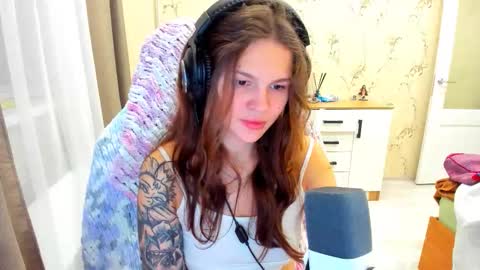 Katty online show from 10-19-25, 02:50