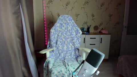 Katty online show from 10-27-25, 09:57