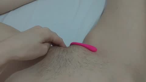 katrina  dont forget to give me thumbs up online show from 01-09-25, 03:04