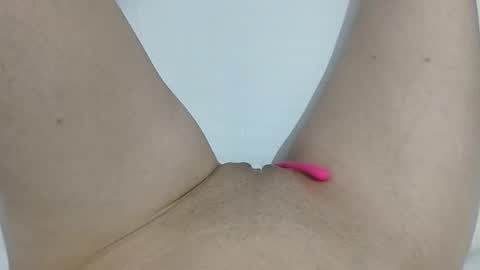 katrina  dont forget to give me thumbs up online show from 01-14-26, 12:38