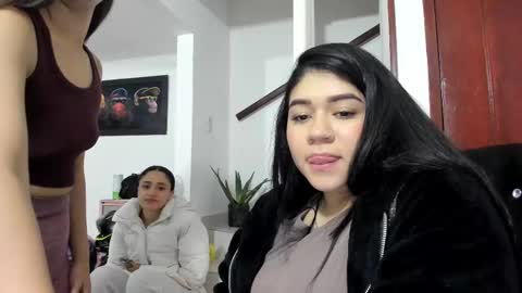 Katrin  online show from 02-10-25, 02:37