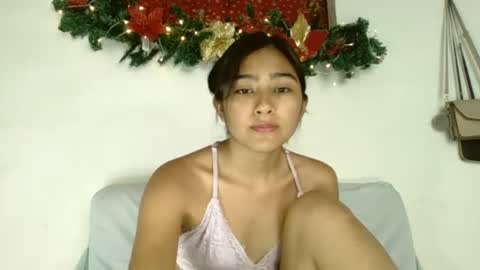 Snapshot of katrushca24 chatting on 12-10-24, 04:38 kat online show from 12-10-24, 04:38
