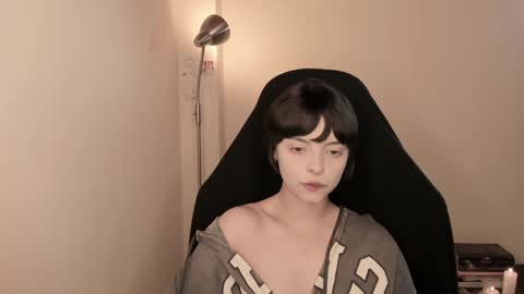 katsuro online show from 12-04-24, 05:55