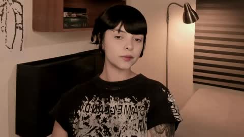 Snapshot of katsurotaro chatting on 05-31-26, 08:43 katsuro online show from 05-31-26, 08:43