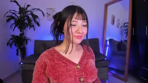 Snapshot of katt_lover chatting on 06-28-26, 07:31 michell online show from 06-28-26, 07:31
