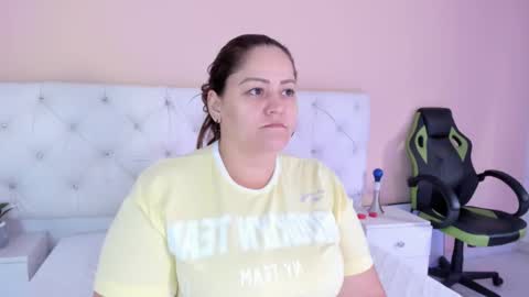 Katte online show from 10-06-25, 01:19