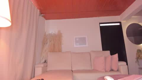 katte online show from 10-18-25, 01:56