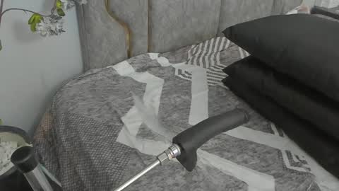 Katerine online show from 12-14-24, 03:51