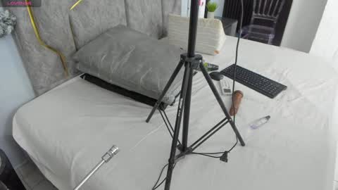 Katerine online show from 12-29-24, 03:44