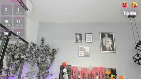 Katerine online show from 10-19-25, 03:51