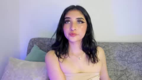 Snapshot of kattengel_ chatting on 03-28-26, 12:32 Kat online show from 03-28-26, 12:32