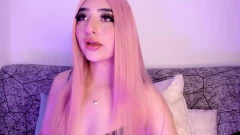 Snapshot of kattengel_ chatting on 04-10-26, 12:38 Kat online show from 04-10-26, 12:38