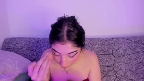 Snapshot of kattengel_ chatting on 05-08-26, 10:48 Kat online show from 05-08-26, 10:48