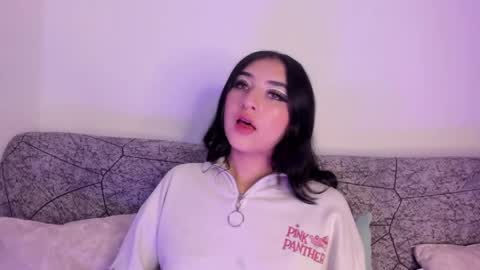 Snapshot of kattengel_ chatting on 05-12-26, 01:03 Kat online show from 05-12-26, 01:03
