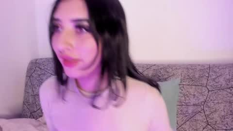Snapshot of kattengel_ chatting on 05-16-26, 12:29 Kat online show from 05-16-26, 12:29