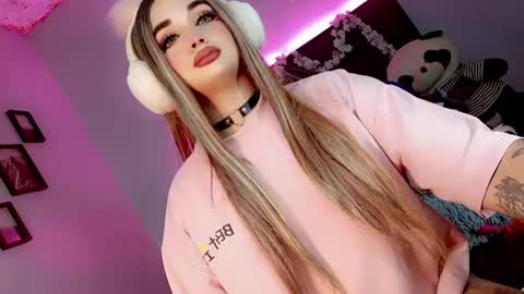 kattie_sweet_ online show from 11-07-25, 08:42