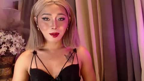 Snapshot of kattiecurrent chatting on 04-27-26, 01:42 Saisy online show from 04-27-26, 01:42