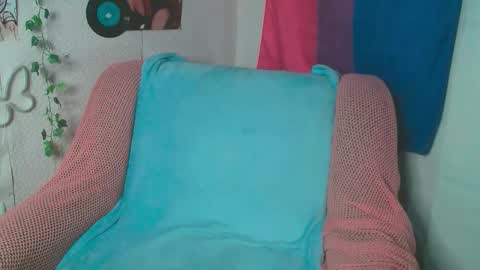 Katti online show from 03-27-26, 05:56