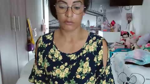 KattleyaGrey online show from 12-18-24, 02:06