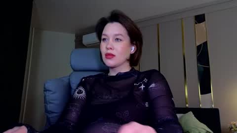 Goddess Katy            VACATION  online show from 11-13-25, 01:04
