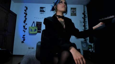 kattx   independent model online show from 01-06-26, 03:10