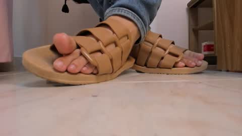 Katty online show from 02-23-26, 08:39