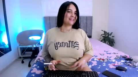 Snapshot of katty_mcry chatting on 02-28-26, 04:02 katty online show from 02-28-26, 04:02