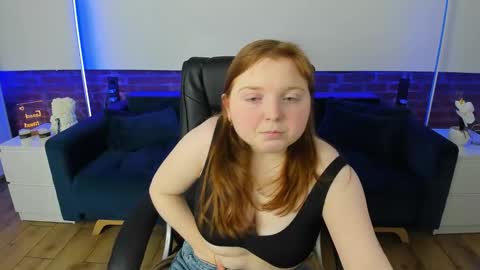 Snapshot of katty_rose8 chatting on 02-09-26, 07:07 Katty online show from 02-09-26, 07:07