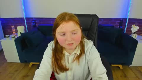 Snapshot of katty_rose8 chatting on 02-23-26, 07:22 Katty online show from 02-23-26, 07:22