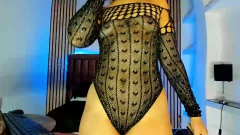 kattyleblanc_ online show from 02-04-25, 11:49