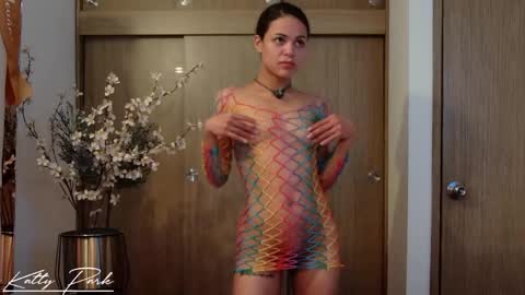Snapshot of kattypark_ chatting on 05-12-26, 10:40 Hello Katty lovers online show from 05-12-26, 10:40