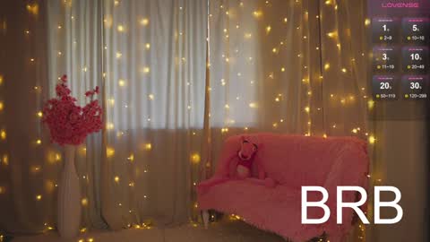 Snapshot of katy_ethereal chatting on 12-06-24, 06:37 Katy - online show from 12-06-24, 06:37