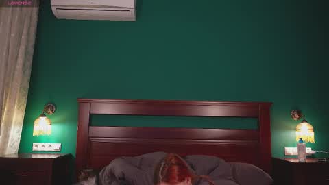 Katy      -    online show from 11-13-25, 12:15