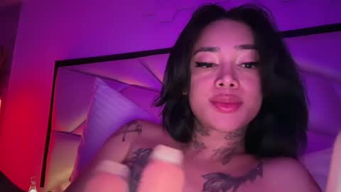 Emily online show from 05-03-26, 03:34
