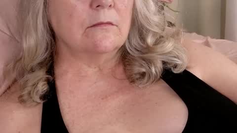 Snapshot of katy_nicole chatting on 05-16-26, 06:07 katy_nicole online show from 05-16-26, 06:07