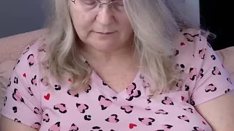 Snapshot of katy_nicole chatting on 06-08-26, 07:03 katy_nicole online show from 06-08-26, 07:03