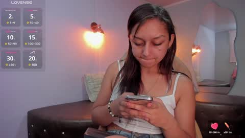 Snapshot of katy_sweet19 chatting on 01-07-25, 09:57 Katy online show from 01-07-25, 09:57