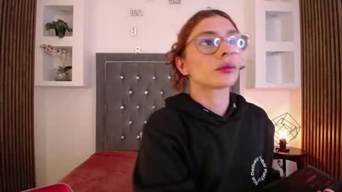 Katy Van online show from 02-07-26, 09:07