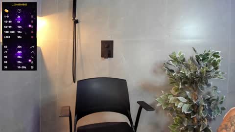 Snapshot of katyablonding chatting on 02-05-25, 01:11 salo online show from 02-05-25, 01:11