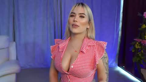 Snapshot of katyablonding chatting on 03-05-25, 01:50 salo online show from 03-05-25, 01:50