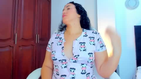 Snapshot of katyajhonss chatting on 12-08-24, 01:56 KATYAJHONSS online show from 12-08-24, 01:56