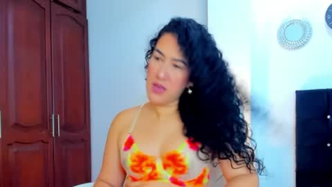Snapshot of katyajhonss chatting on 01-12-25, 10:12 KATYAJHONSS online show from 01-12-25, 10:12