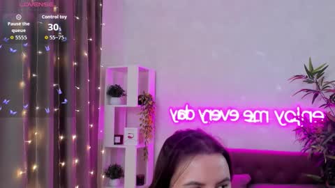 Kate online show from 01-07-26, 05:43