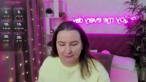 Kate online show from 05-04-26, 05:14