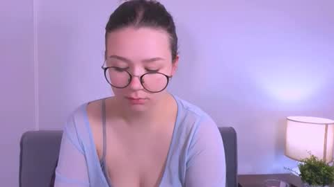 Snapshot of katygentle chatting on 05-17-26, 06:11 Katy online show from 05-17-26, 06:11
